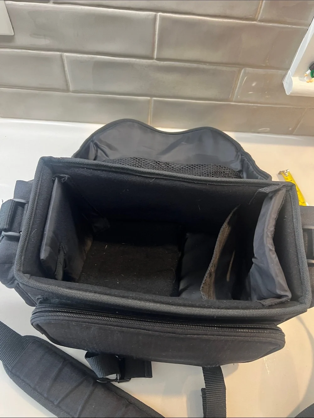 Nikon sturdy messenger